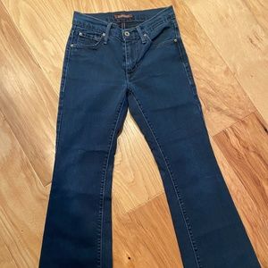 James Jeans Humphrey Yale